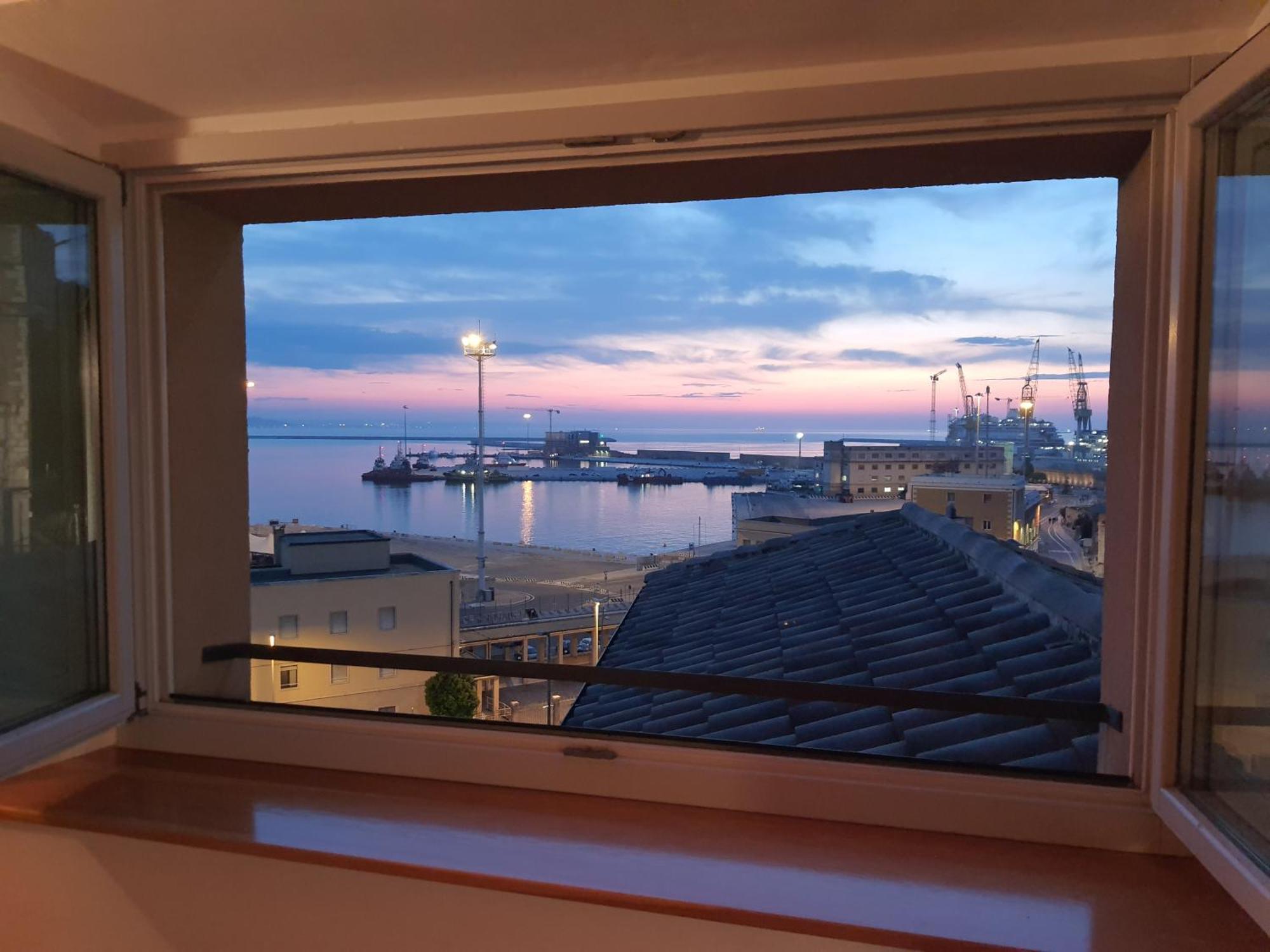 La Finestra Sul Porto Apartment Ancona Exterior foto